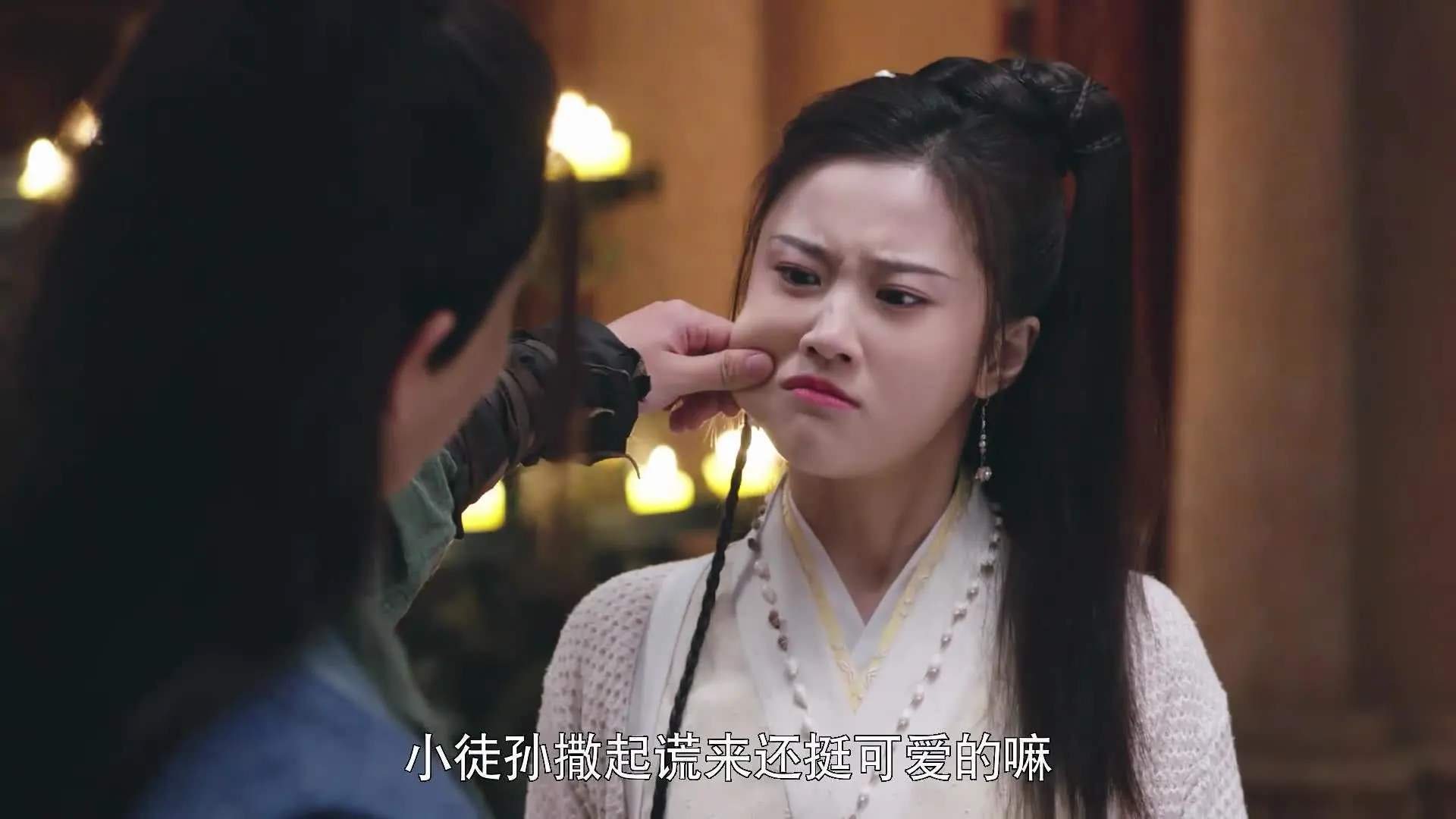 智能机器人训练助力乒乓球选手提高反应速度，机器人辅助乒乓球运动员进行训练